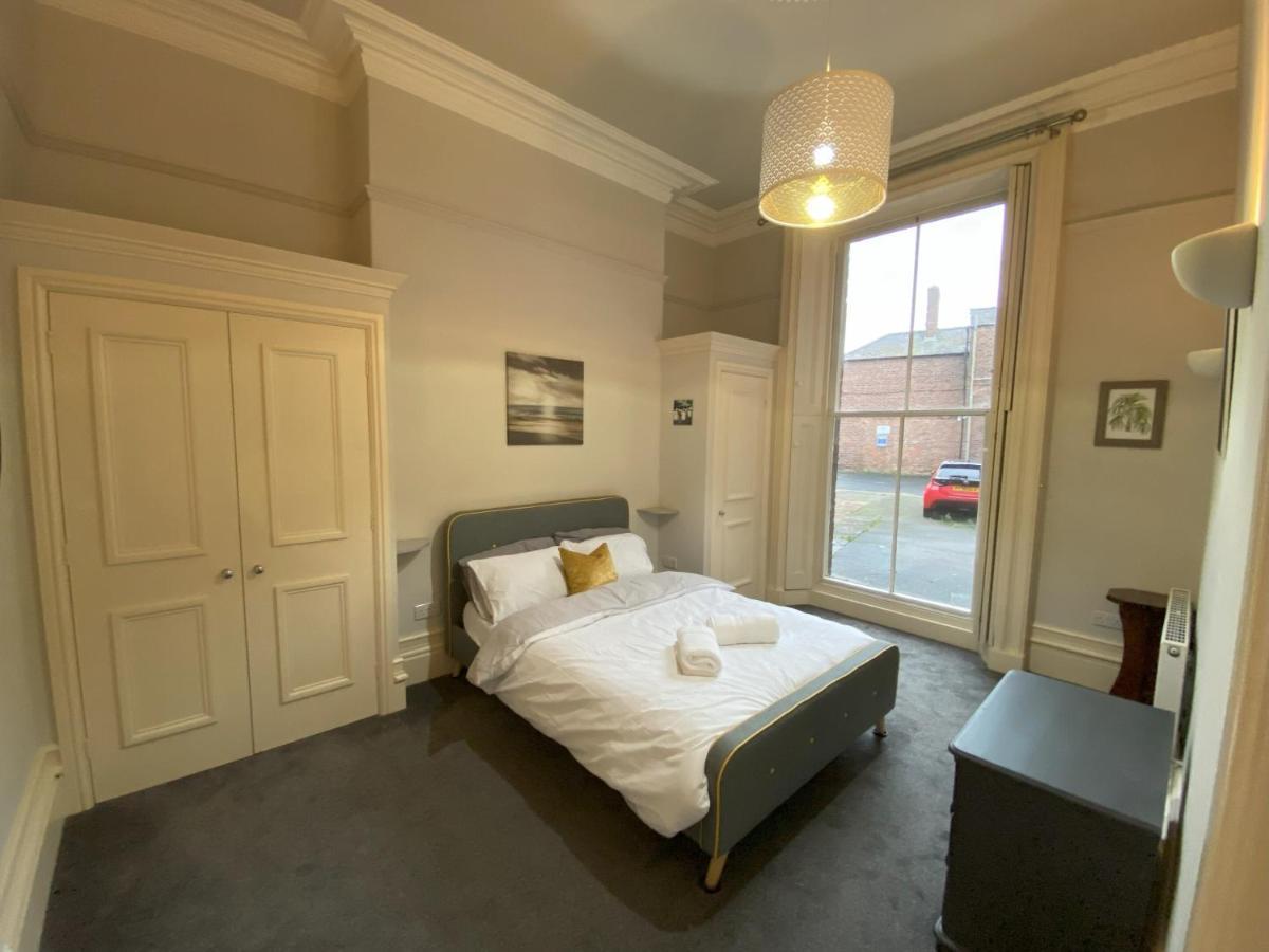 Mmr Flats Apartment Carlisle  Bagian luar foto